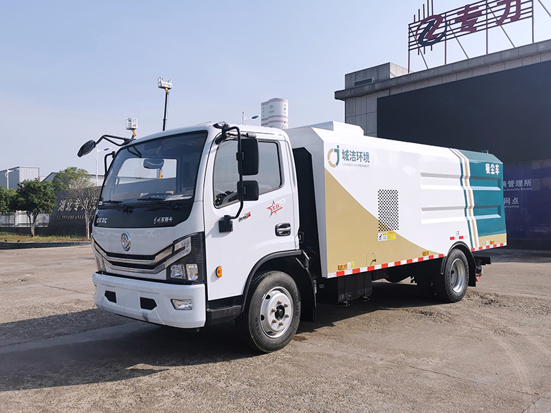 ZLC5120TXCE6-3800吸塵車(chē)
